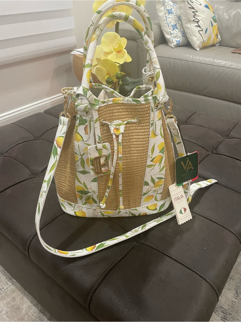 Valentina Italia Lemon-Print Straw Bucket Bag - Yellow/White
